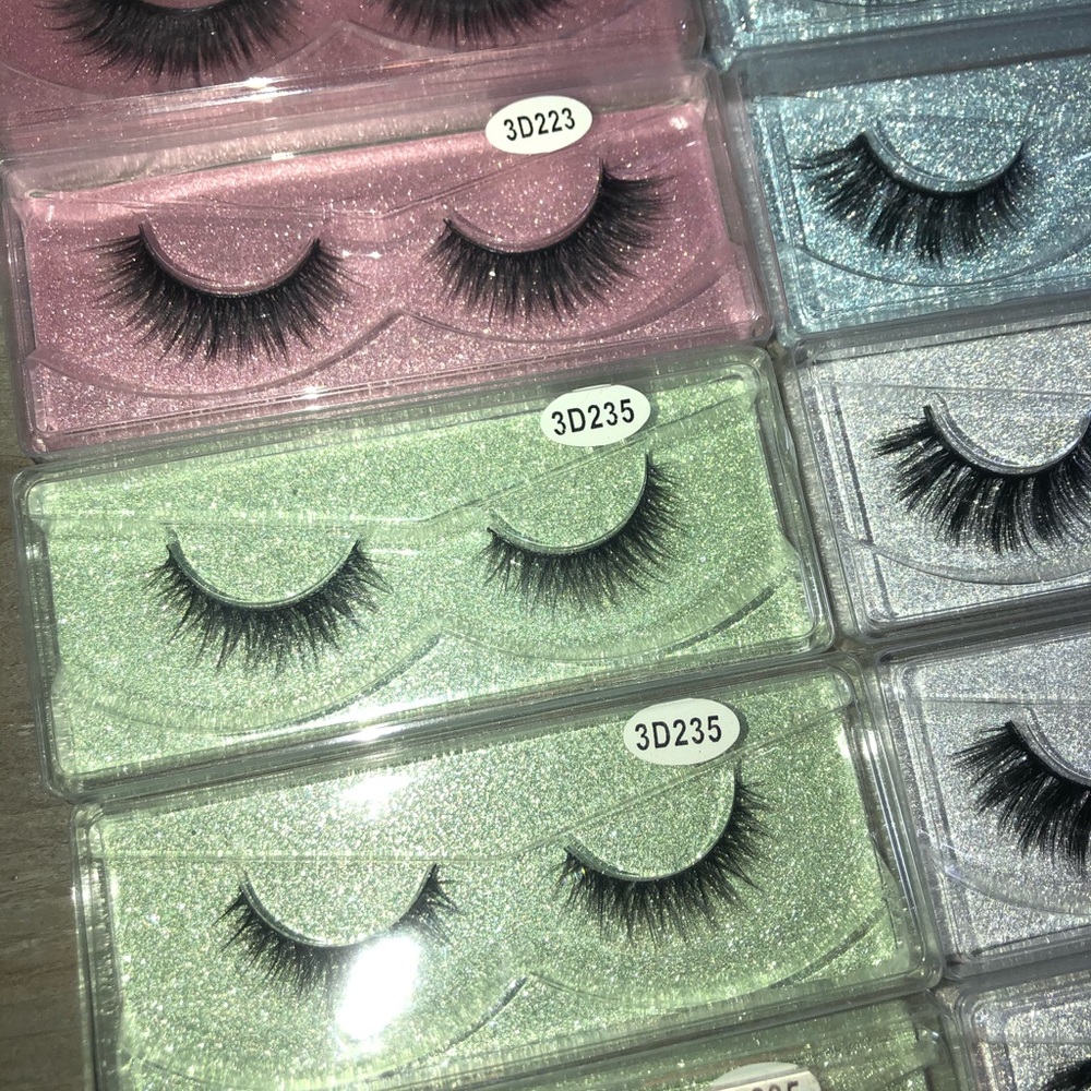Lash Bundle - Picture 6 of 7